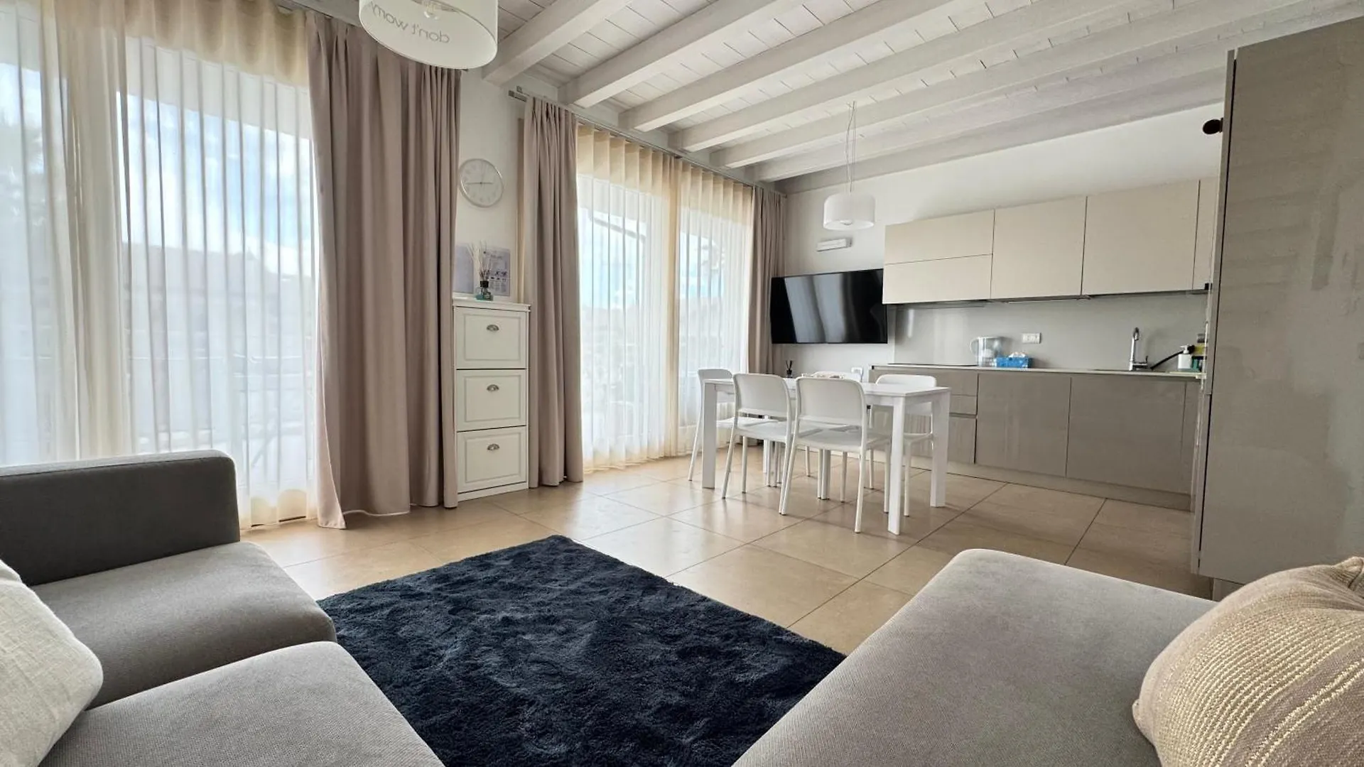 Garda Park Luxury Apartments Sirmione Italy